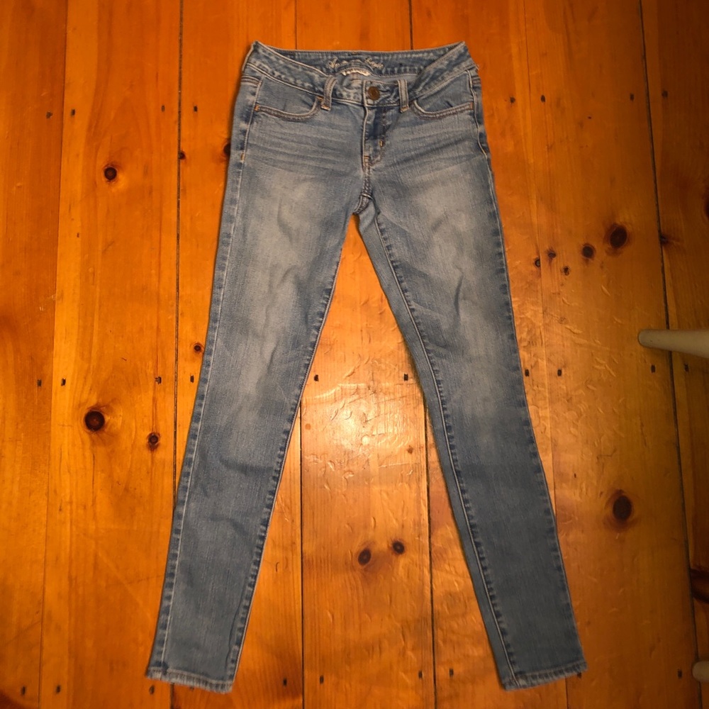 American Eagle Jeans light wash